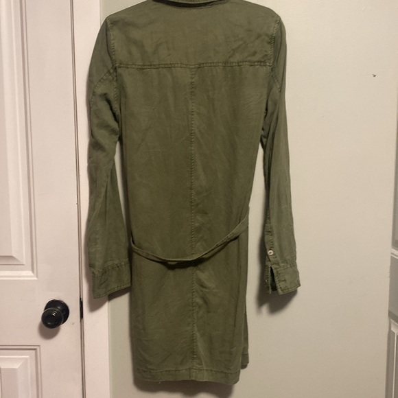 Sanctuary brand Anthropologie Sage Green Button down Shirt Dress- Sm - waist tie - Picture 7 of 7